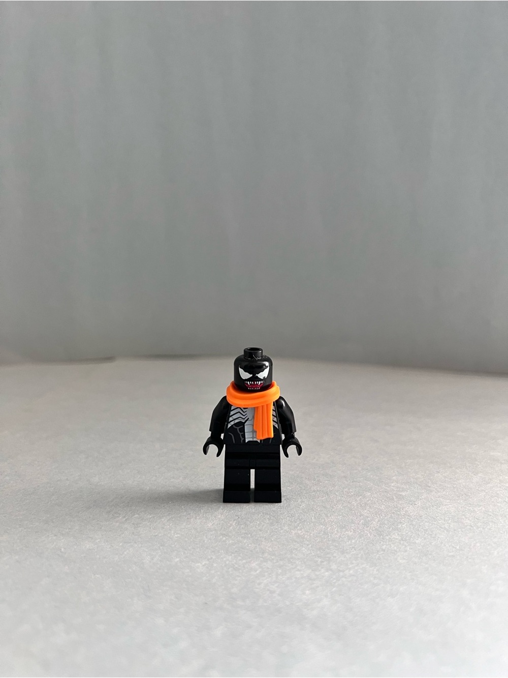 LEGO Marvel Super Heroes Venom Minifigure